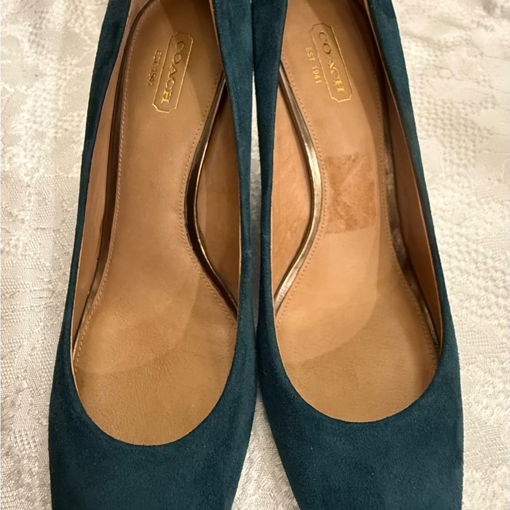 Coach Teal Suede Women's Pumps - Picture 12 of 13